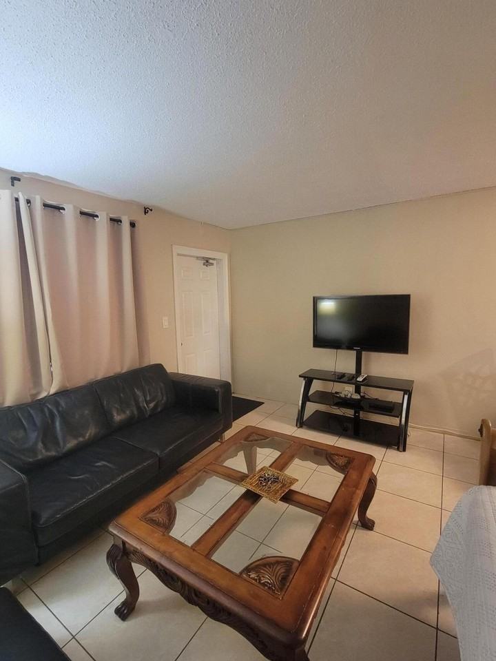 29 E Sheridan St #107 - Photo 5 of 16