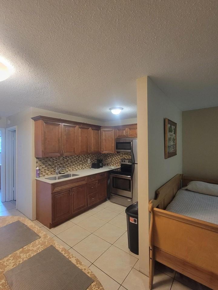 29 E Sheridan St #107 - Photo 7 of 16