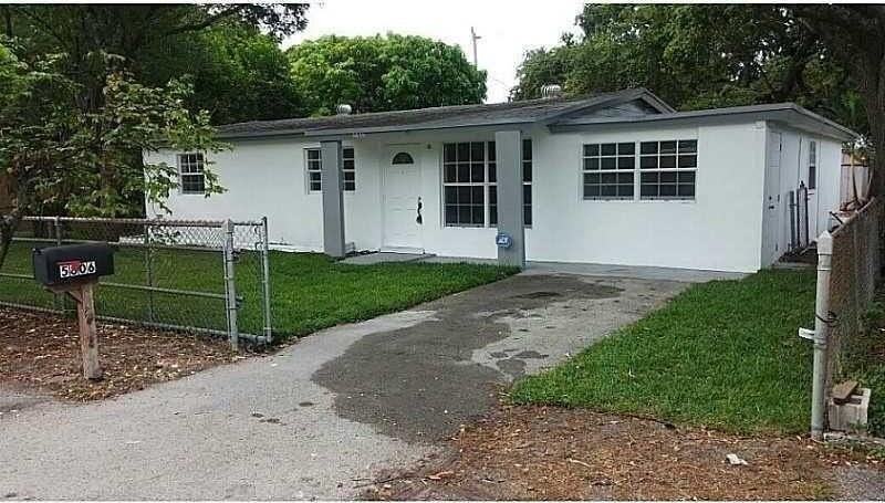 5806 Hope St - Photo 2 of 13