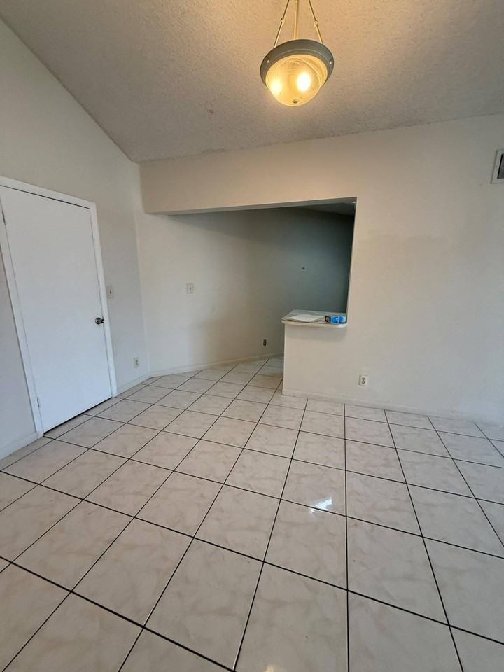 216 Lake Pointe Dr #222 - Photo 4 of 24