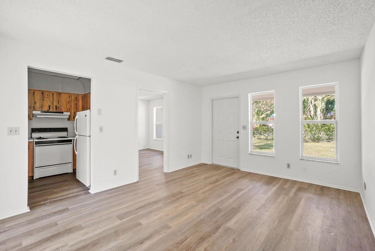 12052 Ellison Wilson Rd - Photo 4 of 16