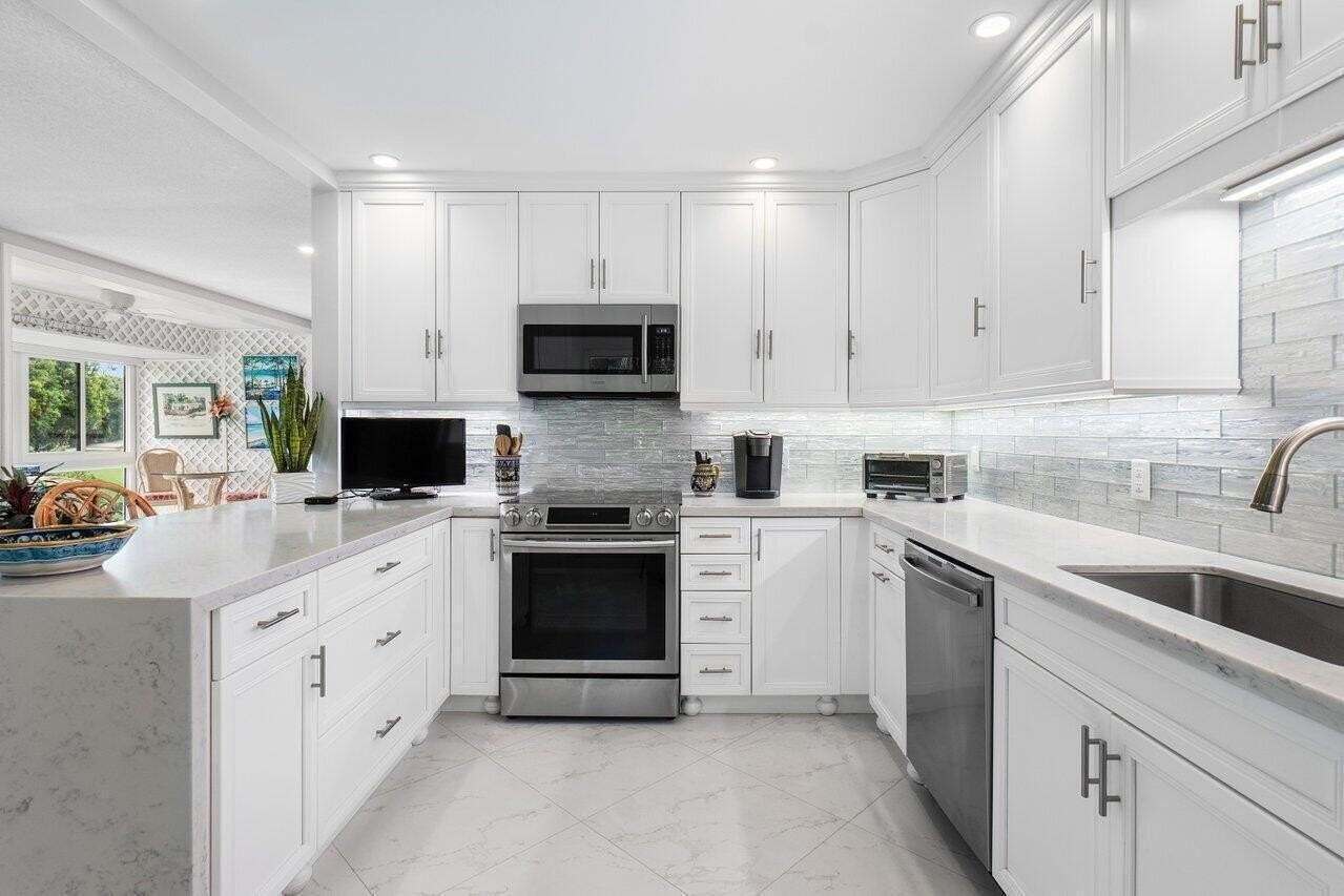 11312 Quail Covey Rd - Photo 4 of 36