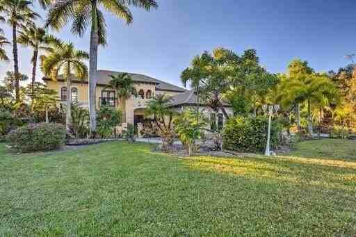 6425 Royal Palm Beach Blvd - Photo 2 of 30