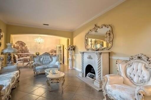 6425 Royal Palm Beach Blvd - Photo 4 of 30