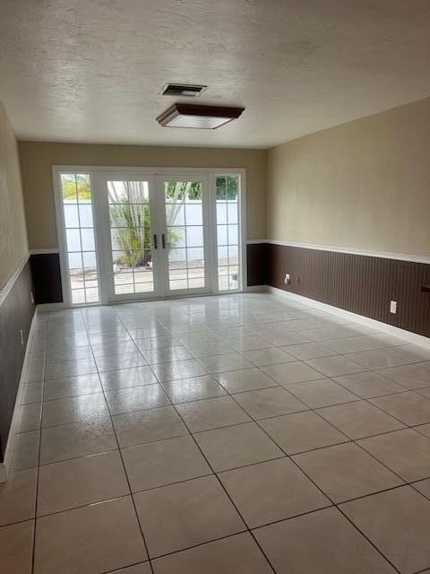 7187 Thompson Rd - Photo 6 of 44