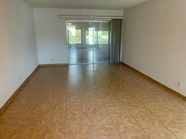2636 Emory Dr E #H - Photo 7 of 16
