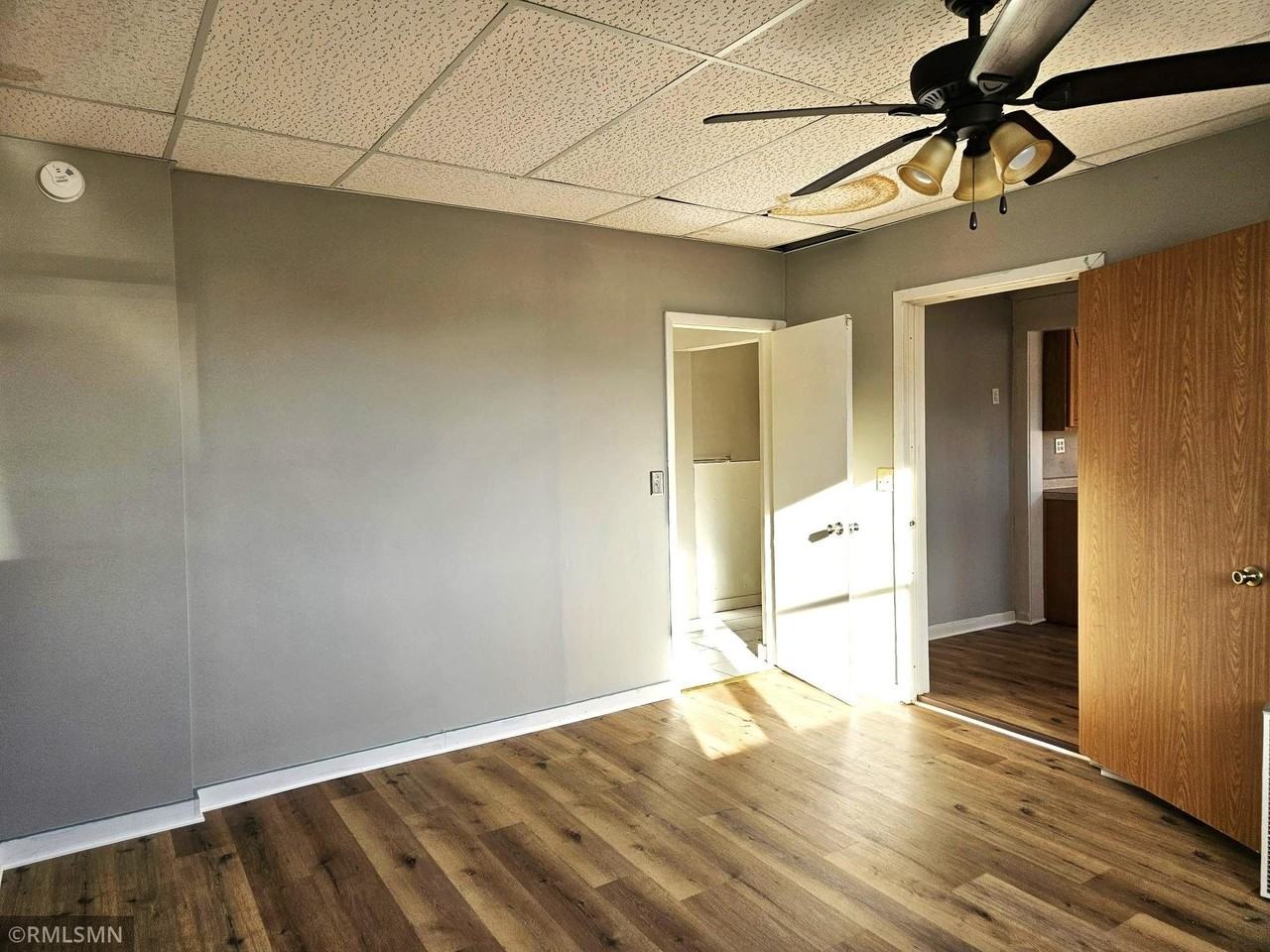 150 Main St S #8 - Photo 4 of 5