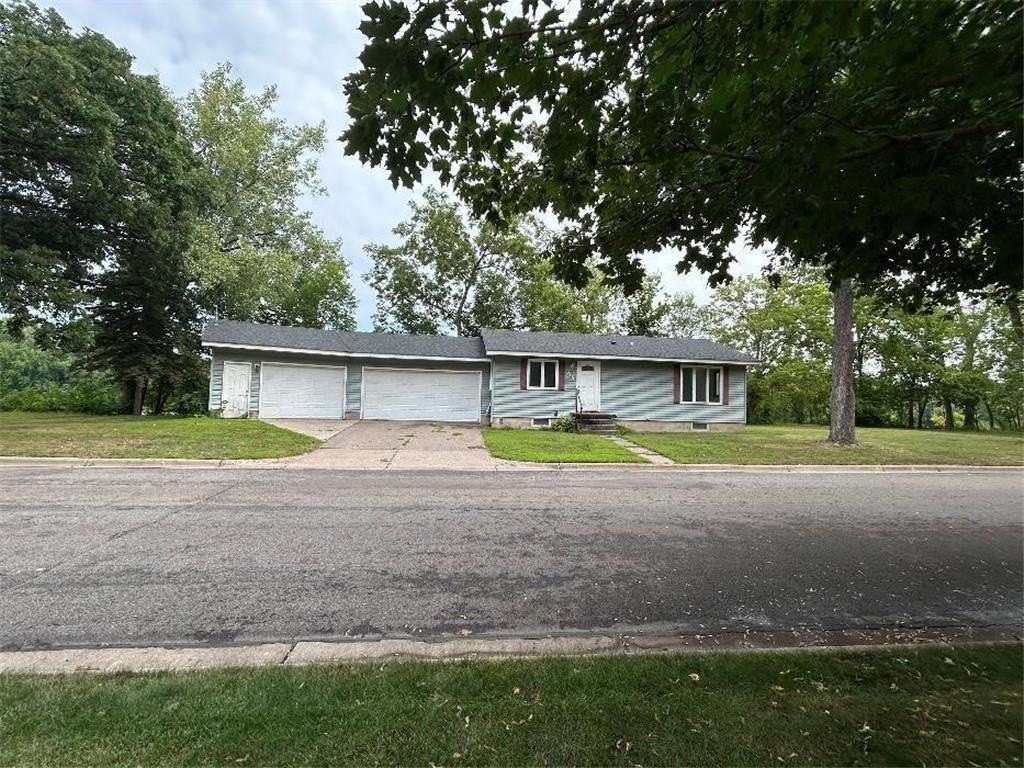 315 Front St - Photo 5 of 7