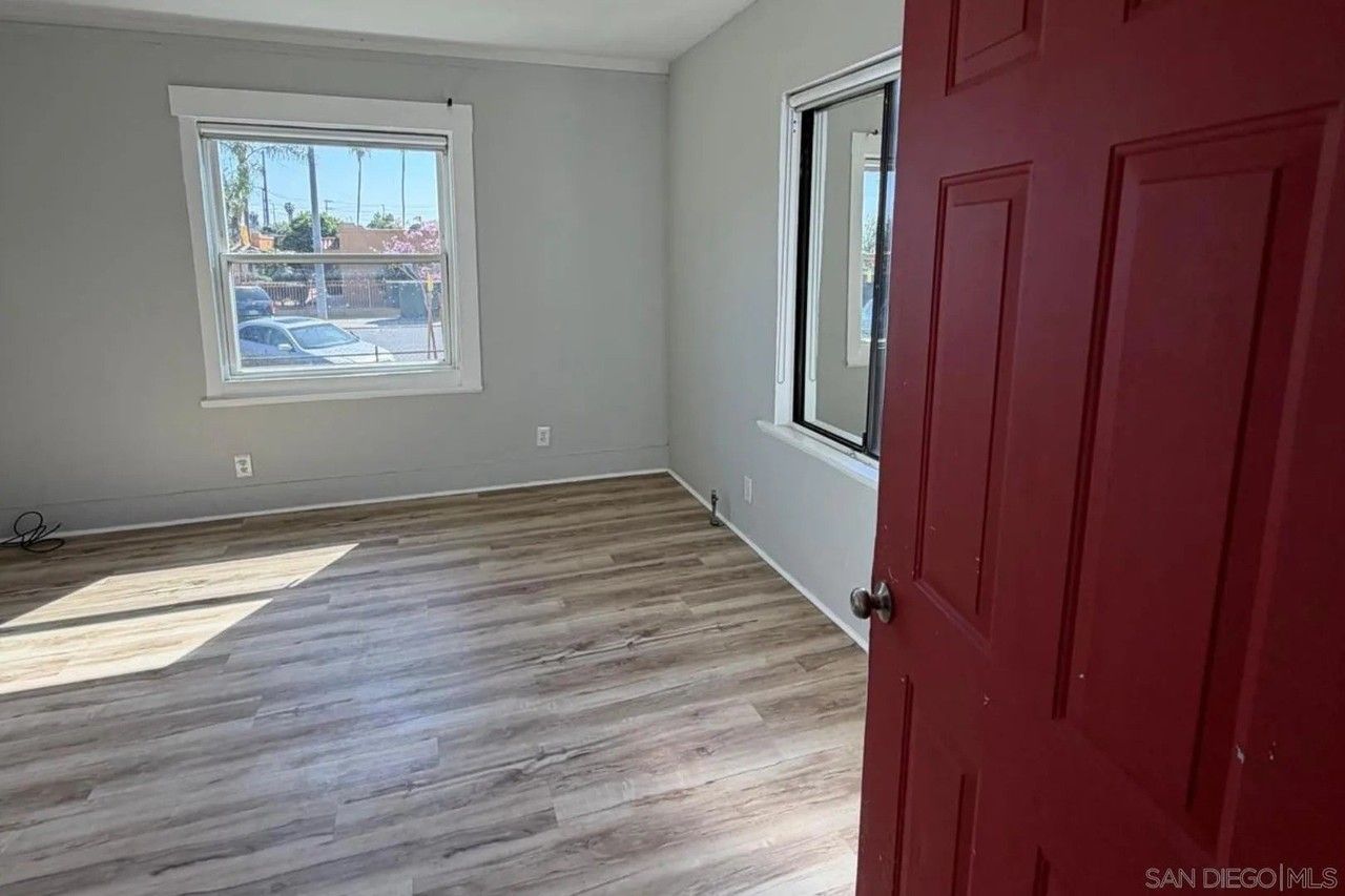 2578 L St #1 - Photo 3 of 19