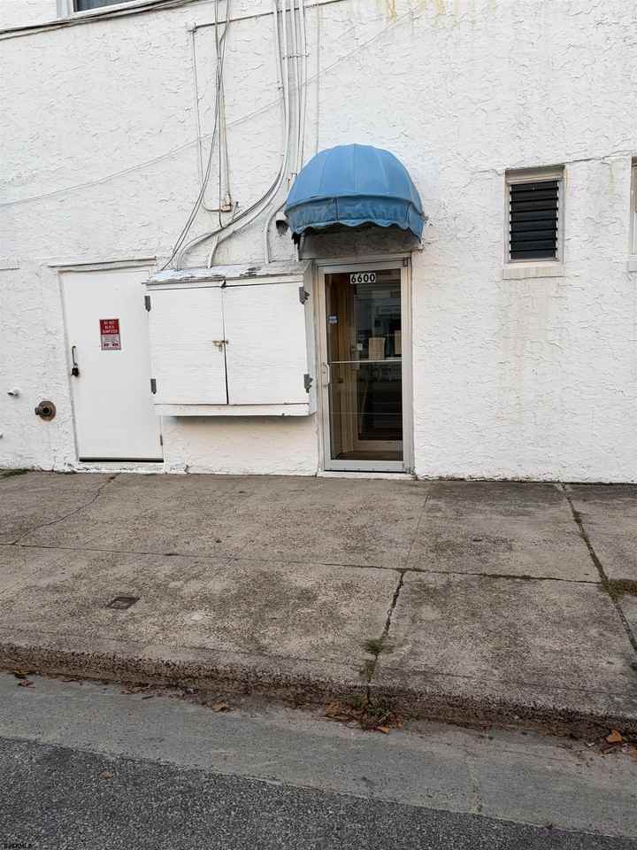 6600 Ventnor Ave #2