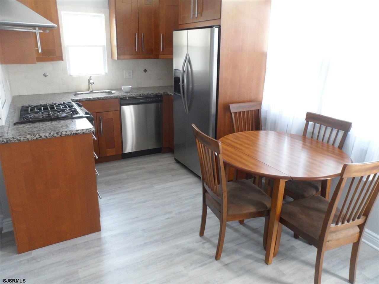11 S Jefferson Ave - Photo 5 of 14