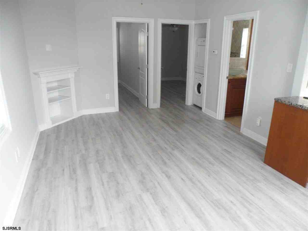 11 S Jefferson Ave - Photo 6 of 14