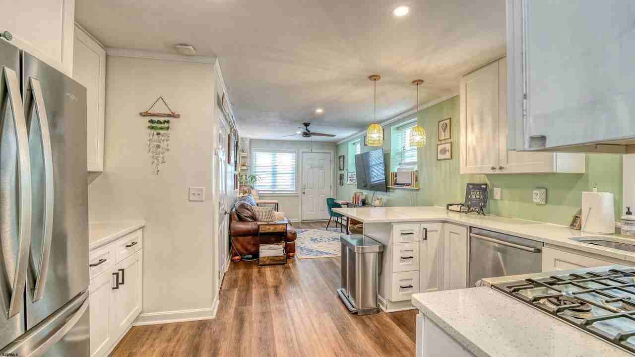 117 Newport Ct #1A - Photo 6 of 17