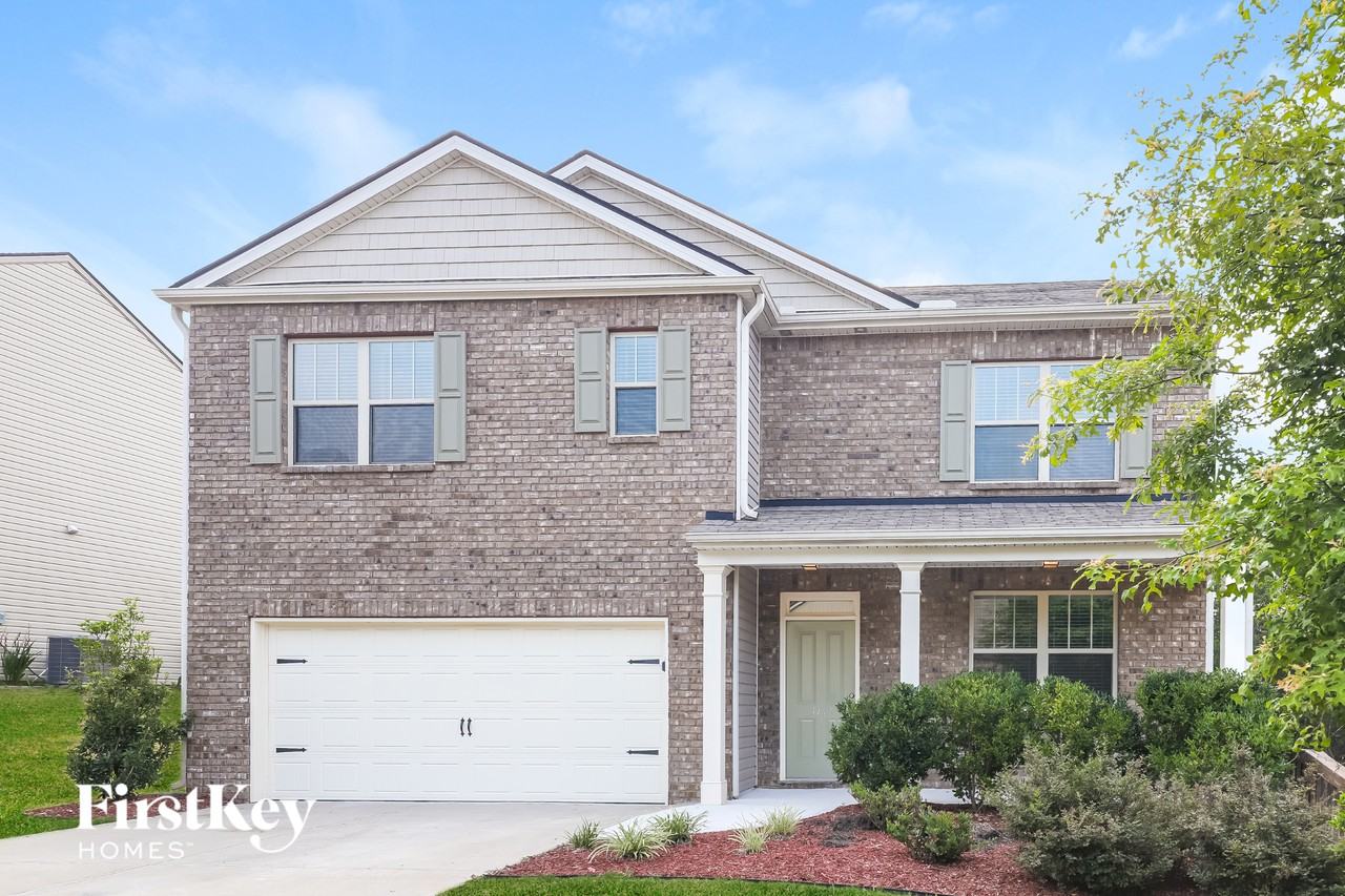 3163 Lilac Creek Trl - Photo 2 of 15