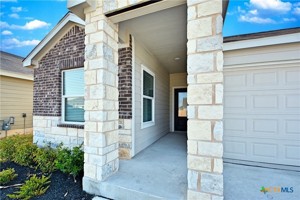 featured image of 1208 Treehouse Ln