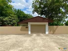 725 Lakeview Trl - Photo 1 of 1
