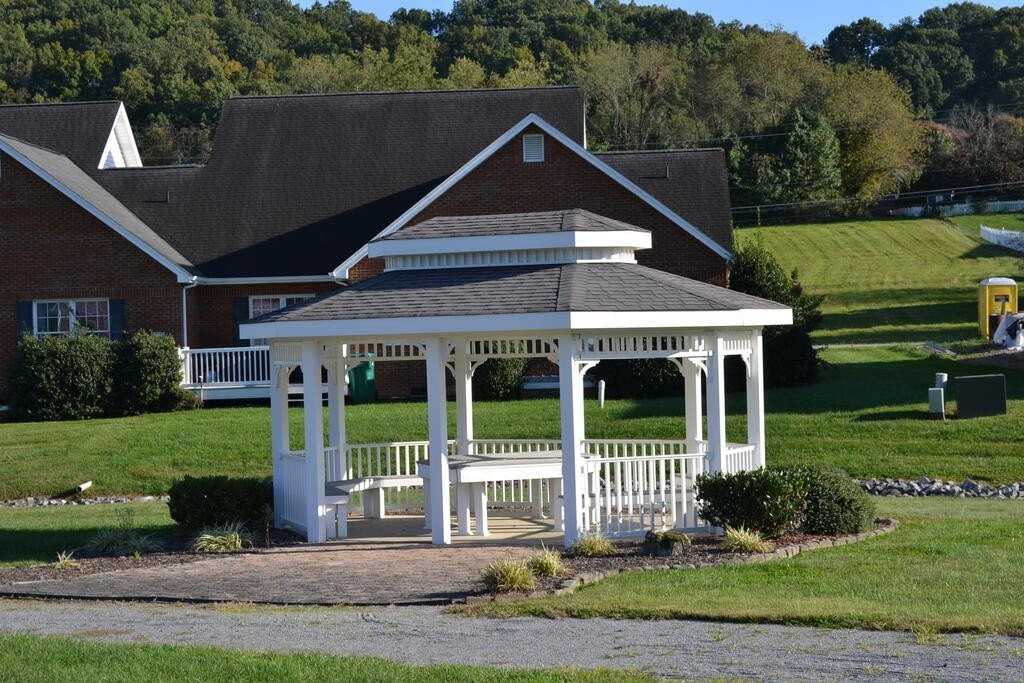 18525 Connie Sue Ct - Photo 6 of 31