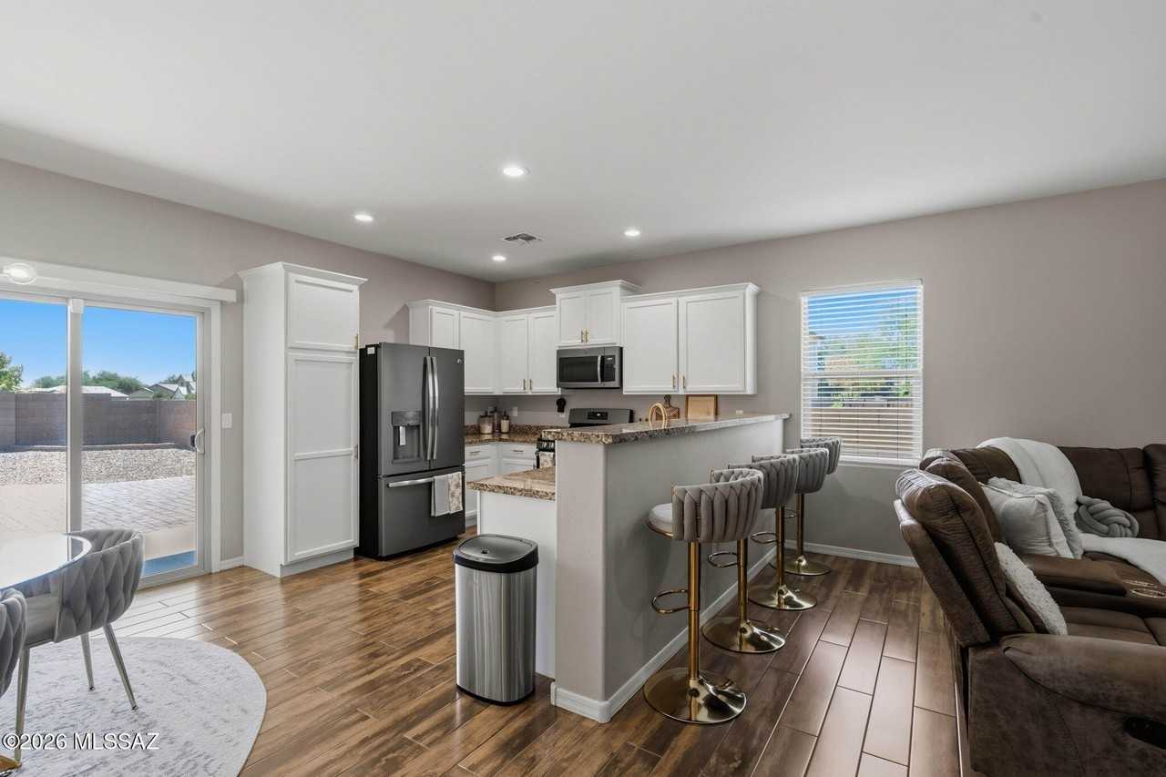 11397 W Caliche Dr - Photo 5 of 25