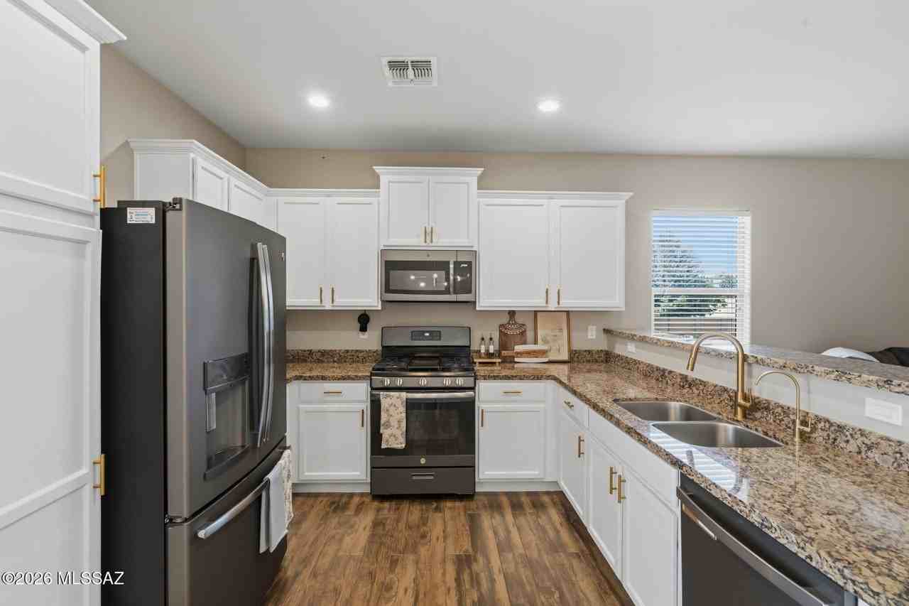 11397 W Caliche Dr - Photo 7 of 25