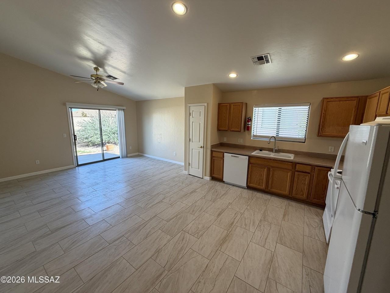 60 W Eric Dorman St - Photo 5 of 19