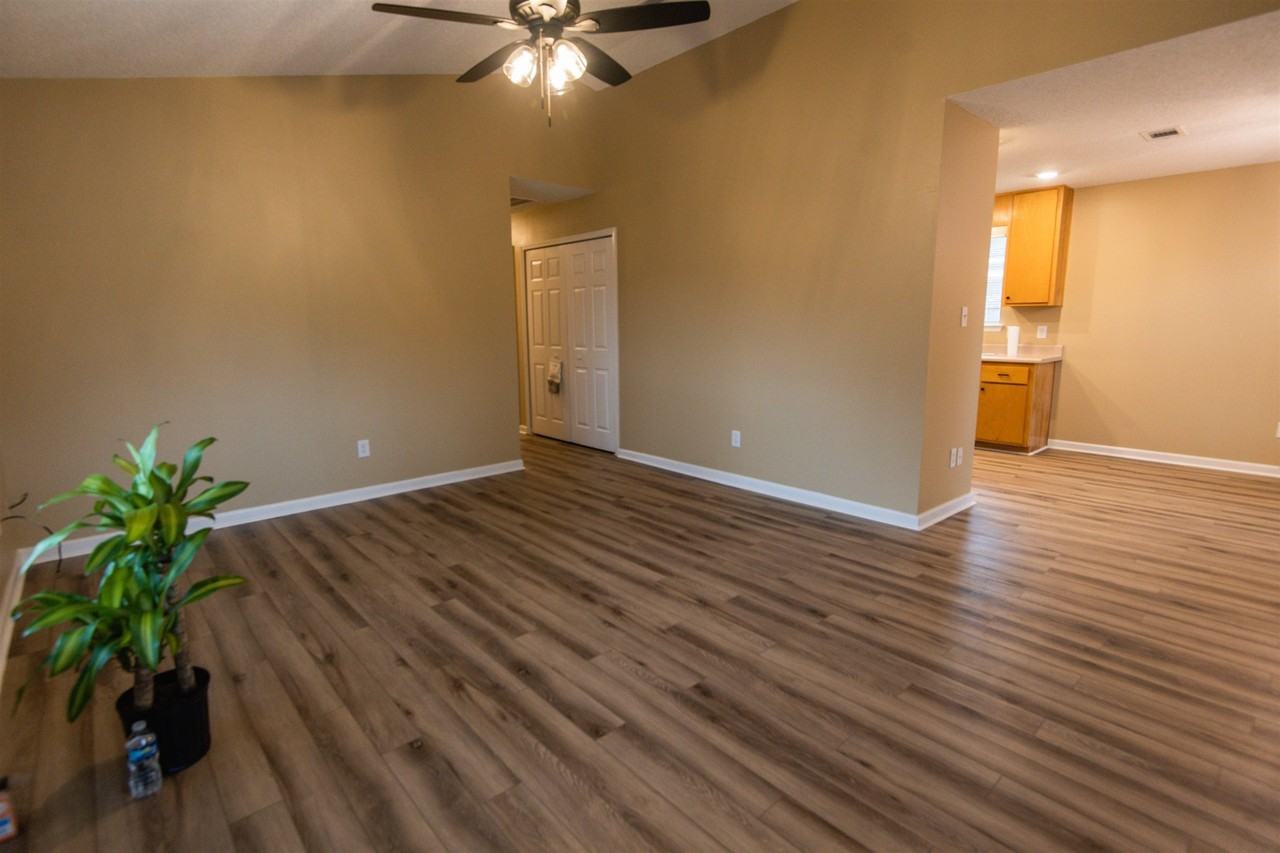 2488 Holton St - Photo 3 of 22