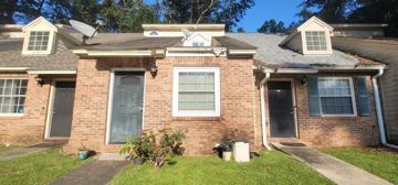 featured image of 1795 Falconcrest St