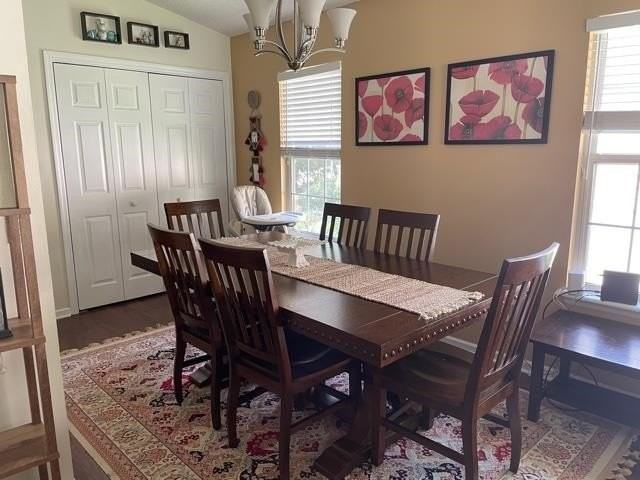 5355 Saint Ives Ln - Photo 5 of 20