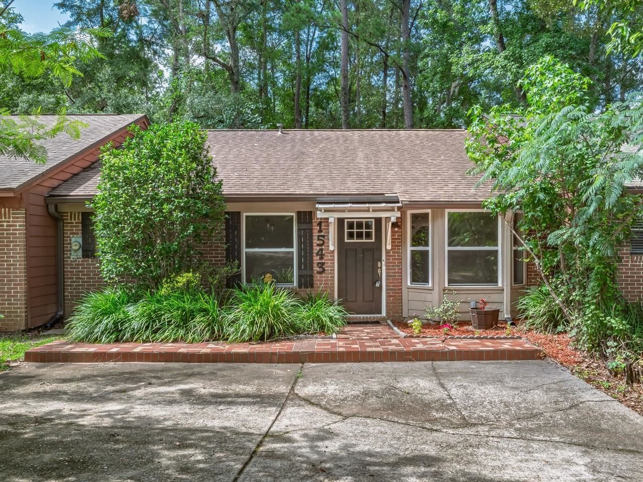 1543 San Luis Rd