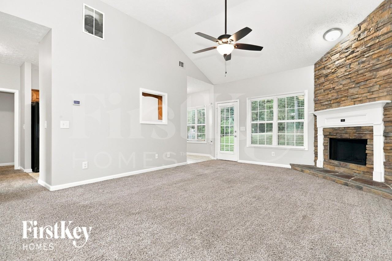 200 Hickory Rd - Photo 2 of 19