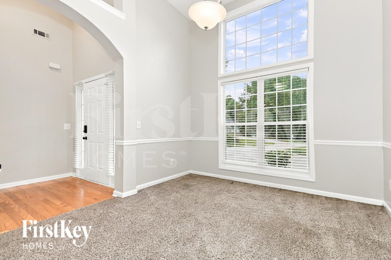 200 Hickory Rd - Photo 5 of 19