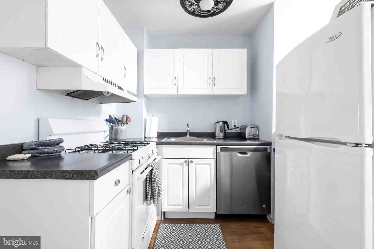 3452 Elm Ave #2 - Photo 4 of 9
