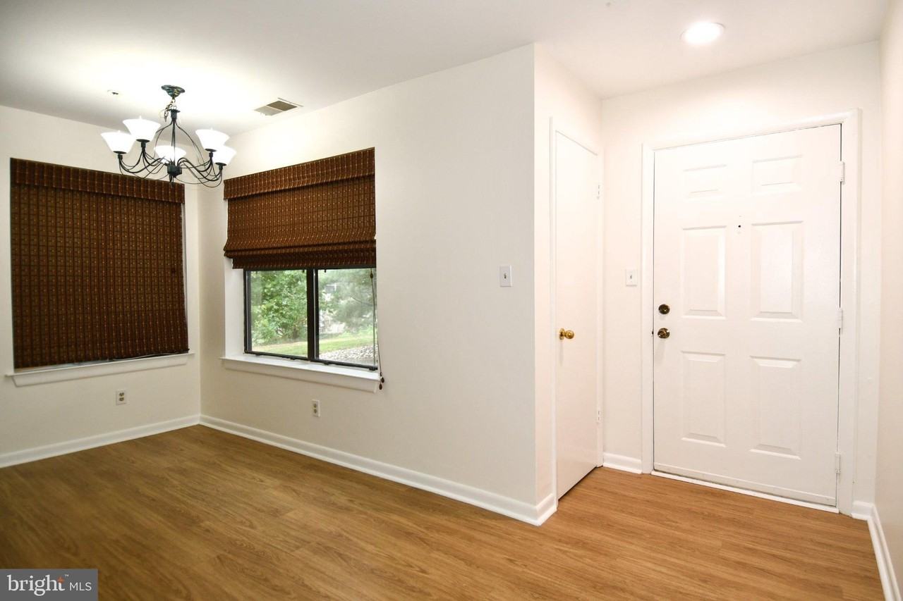 13407 Shady Knoll Dr #112G - Photo 5 of 29
