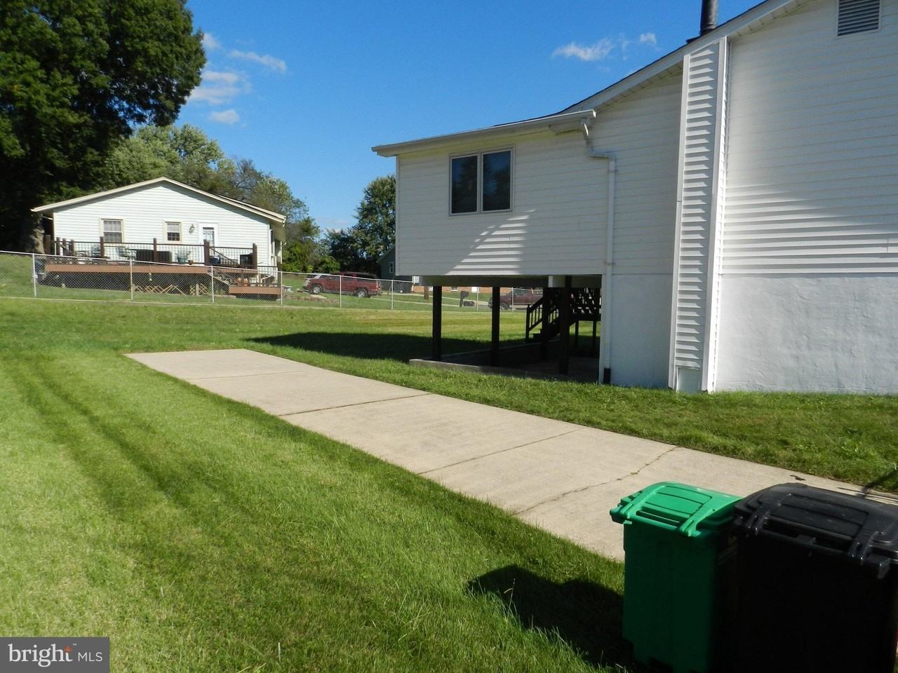 11511 Cordwall Dr - Photo 4 of 26