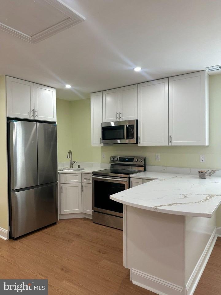 6314 Foote St #C - Photo 2 of 13