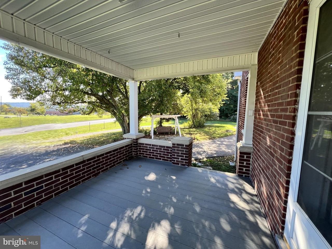 17515 Shepherdstown Pike - Photo 3 of 26