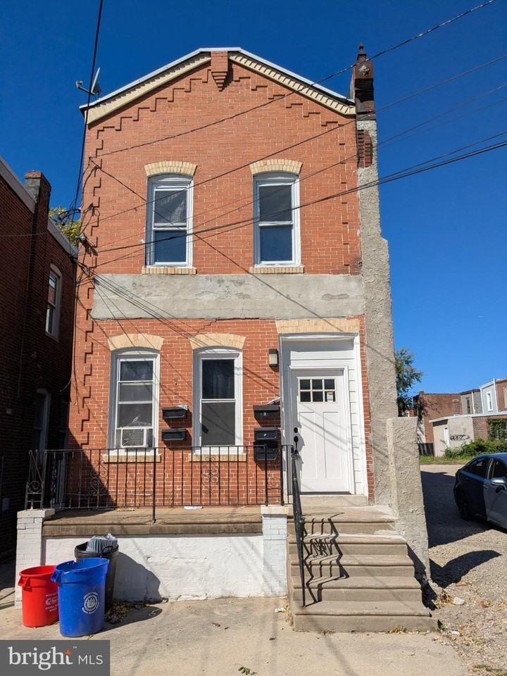 1109 Thurman St #D - Photo 2 of 6