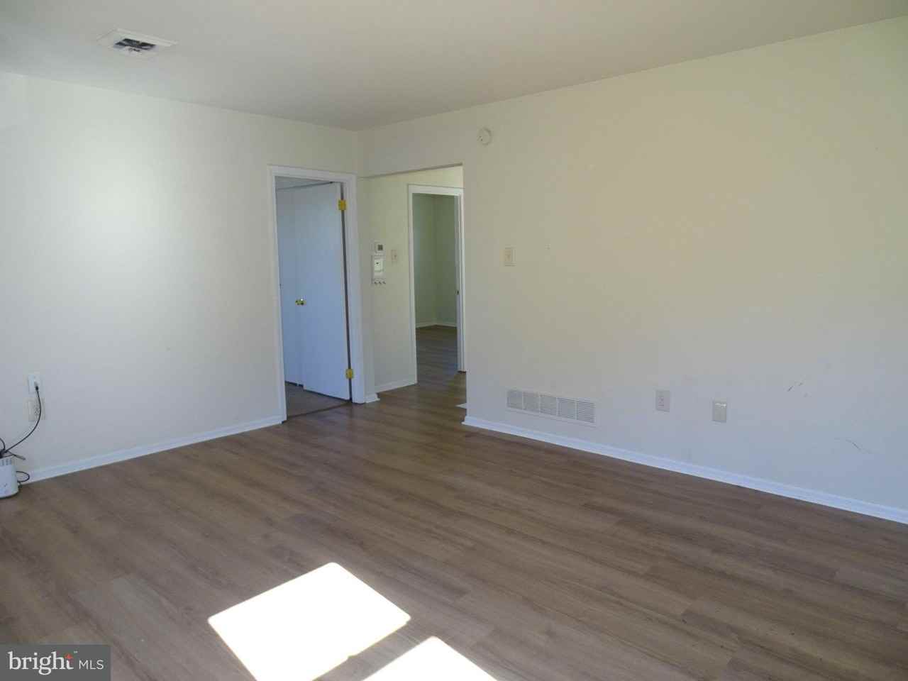 111 Hunter Way #211 - Photo 3 of 14