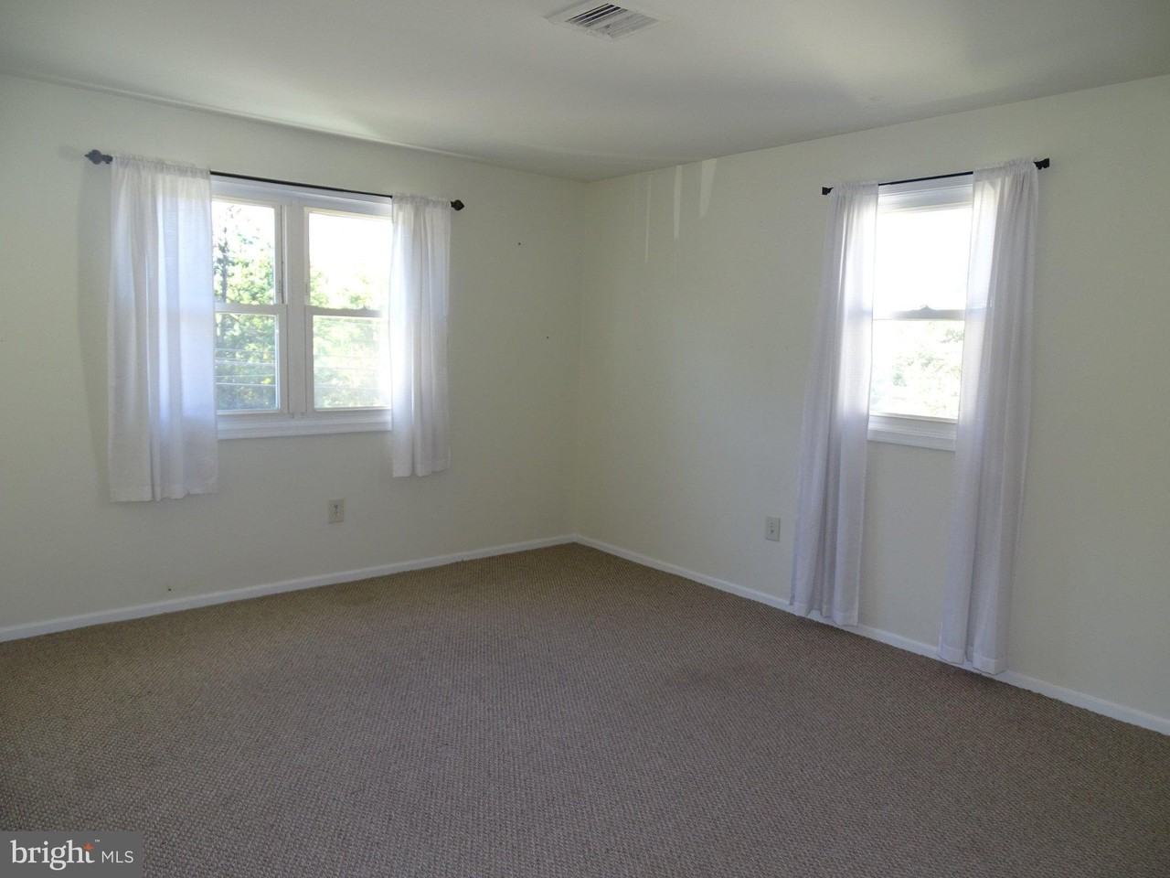 111 Hunter Way #211 - Photo 7 of 14