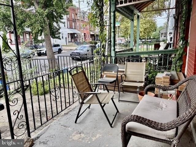 611 N 32nd St #3 - Photo 2 of 13