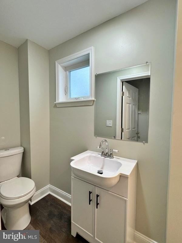 109 S Queen St #1 - Photo 7 of 7