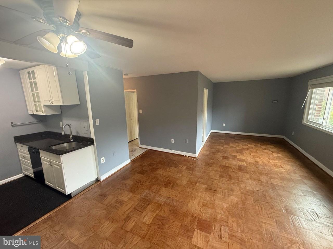 1830 Columbia Pike #216 - Photo 4 of 15