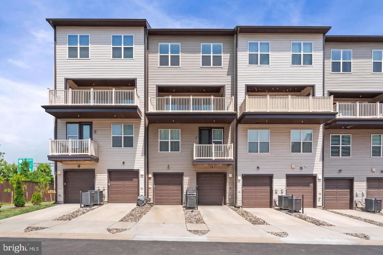 14350 Yesler Ave - Photo 3 of 9