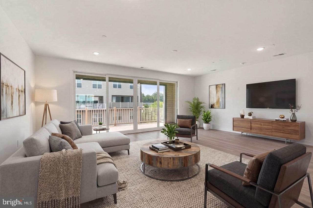 14350 Yesler Ave - Photo 7 of 9