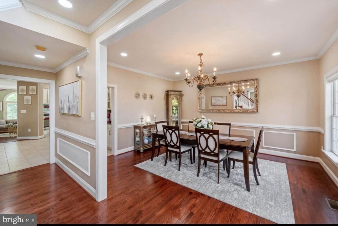 3000 Tiger Ct - Photo 4 of 26