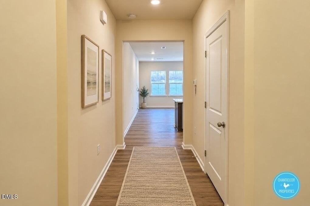 873 Falls Grove Trl - Photo 3 of 10