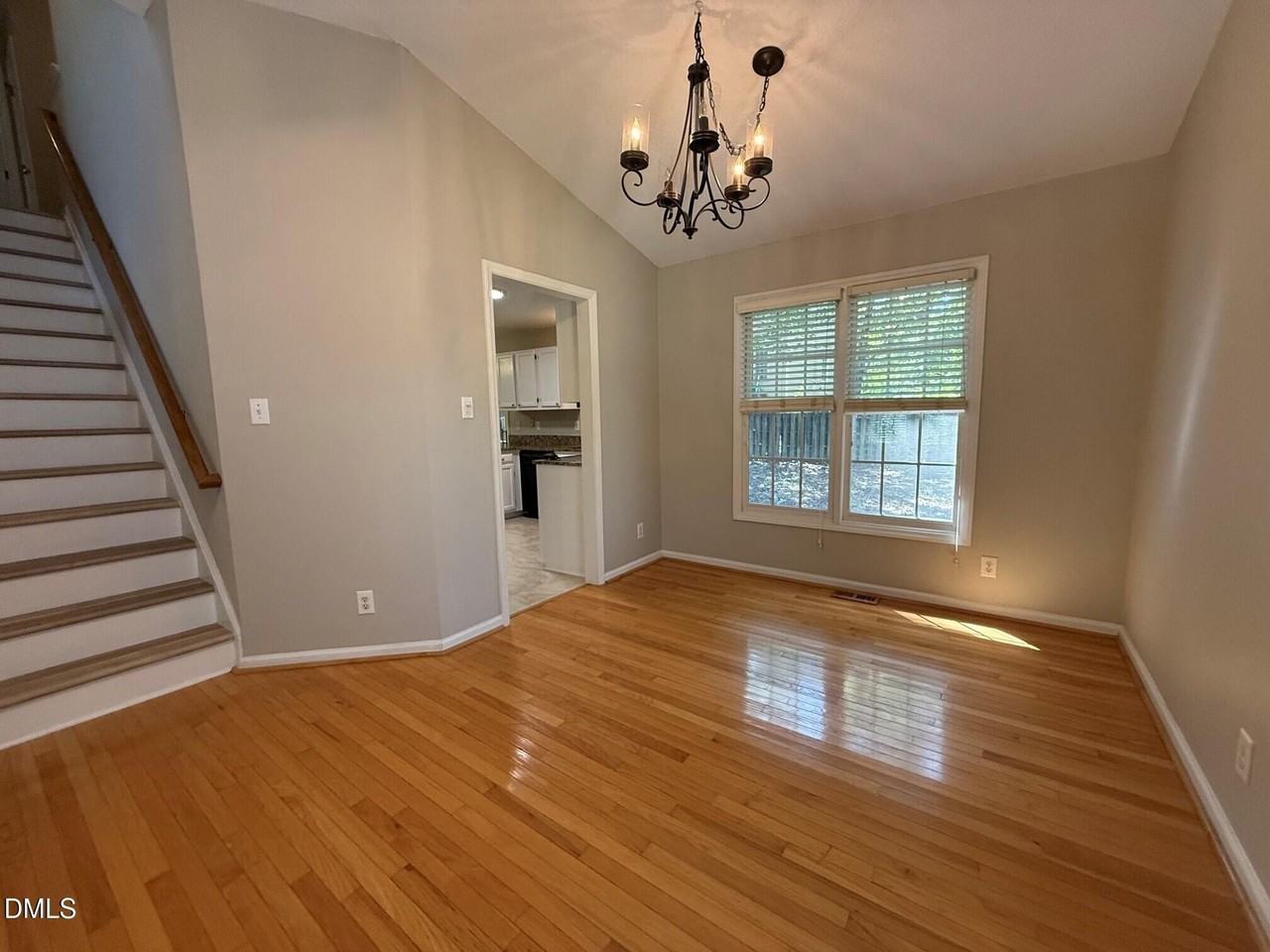 223 Mint Hill Dr - Photo 6 of 27