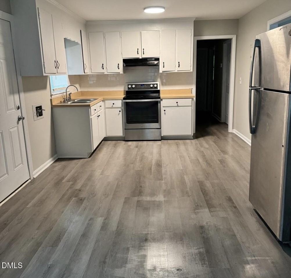 916 Long Ave - Photo 2 of 8