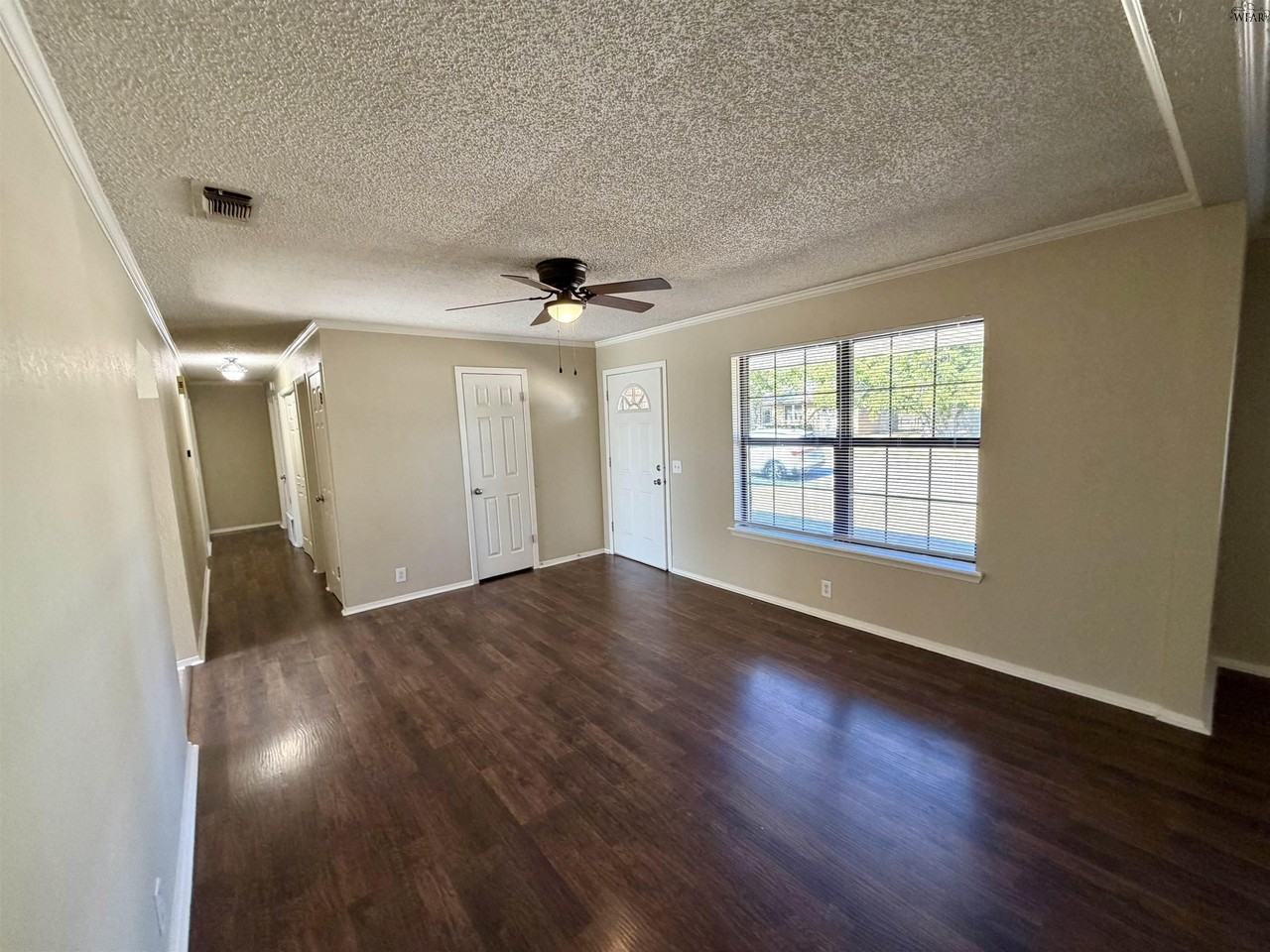 4655 Bunny Run Dr - Photo 3 of 16