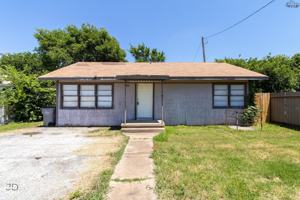 featured image of 2911 Armory Rd