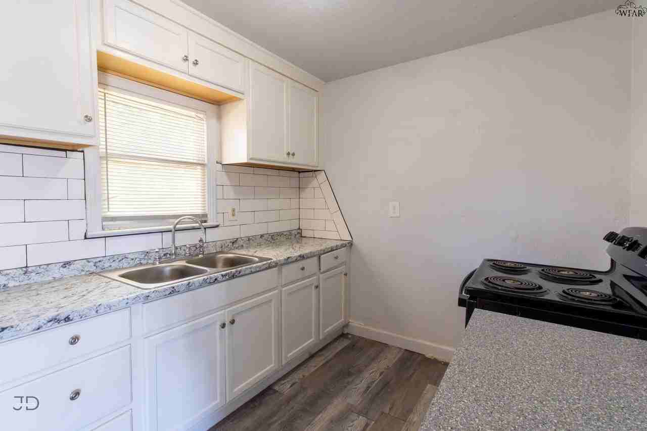 2911 Armory Rd - Photo 5 of 15